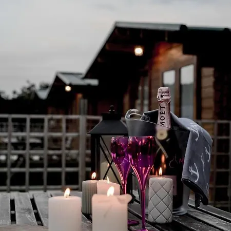 Кемпинг Mahalo Glamping Фуэнхирола