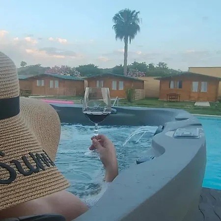 Mahalo Glamping Campsite Fuengirola